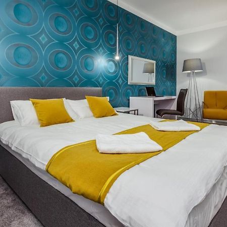 Apartamenty Homely Place Centrum - Stary Rynek - Parking Poznań Esterno foto