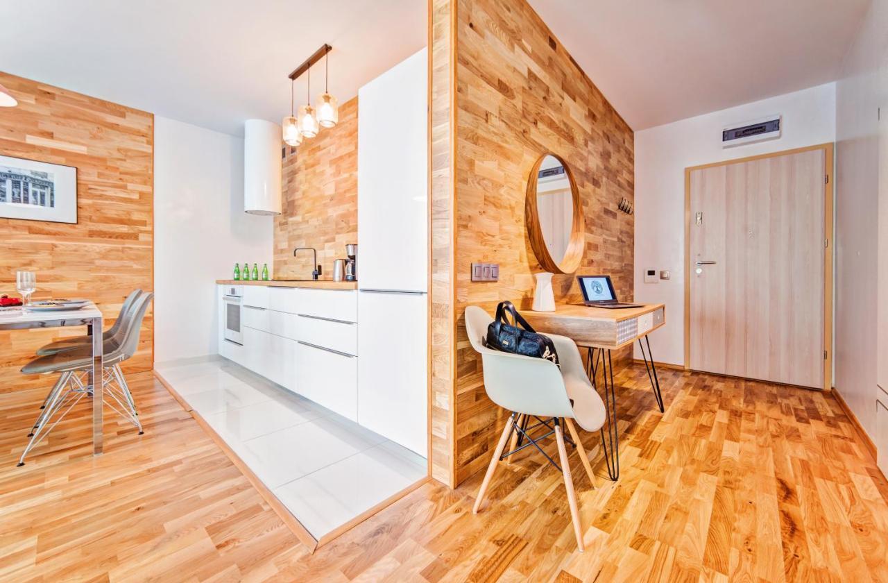 Apartamenty Homely Place Centrum - Stary Rynek - Parking Poznań Esterno foto